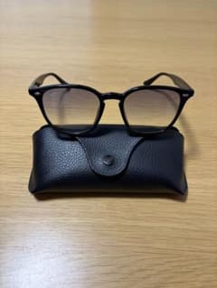 【RayBan】サングラス RB4258-F 601/19 52□20-150のサムネイル