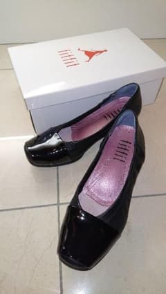 fit fit(フィットフィット)パンプスのサムネイル