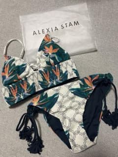 ALEXIA STAMボタニカル柄 ビキニ上下　L 上下サイズ違い ALEXIA STAM ボタニカル柄 ビキニ 水着 - メルカリ