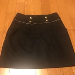 ミニスカートのサムネイル