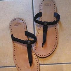 UGG サンダルのサムネイル
