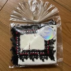 新品】近沢レース 黒船 タオルハンカチ 廃盤 レア chikazawa - メルカリ