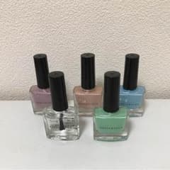 マニキュアのサムネイル