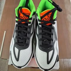 Jordan スニーカーのサムネイル
