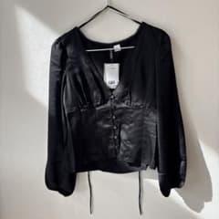 H&M ブラック長袖シャツ Mのサムネイル