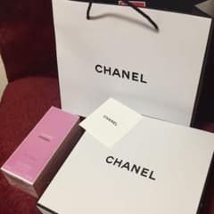！新品！ CHANEL ボディ用 乳液のサムネイル