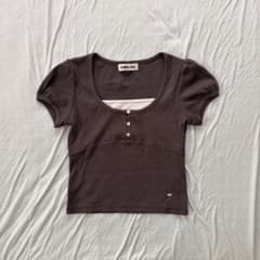 【GENERAL IDEA】 ボタンレイヤード半袖Tシャツ チャコールのサムネイル
