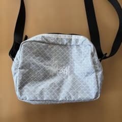 新品Stussy Quality Workgear ショルダーバッグ グレーのサムネイル