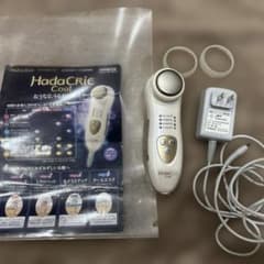 HITACHI HadaCRiE Cool 美顔器 本体 - メルカリ