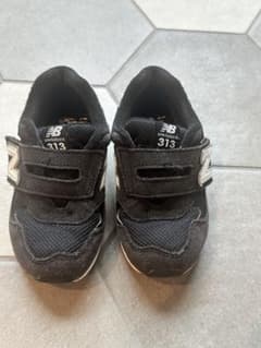 New Balance キッズ スニーカー ブラック　15.5cmのサムネイル