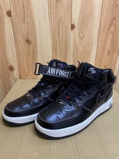 NIKE AIR FORCE 1 MID 07 LV8のサムネイル