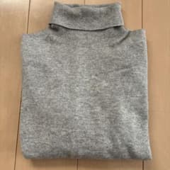 UNIQLO カシミアハイネックセーターXLサイズのサムネイル