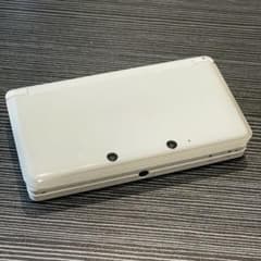 ニンテンドー3DS アイスホワイトのサムネイル