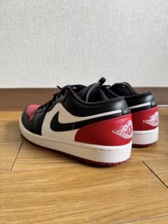 NIKE Air Jordan 1 Low 赤黒白のサムネイル