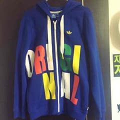 値下げ中★adidas originals★パーカーのサムネイル