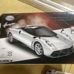 Pagani Huayra ラジオコントロールカーのサムネイル