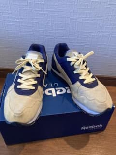 PUMA スニーカーのサムネイル