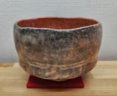 送料込【逢絢亭】茶道具 茶碗 楽焼 赤楽 ２代小川長楽 共箱入り 送料込【逢絢亭】茶道具 茶碗 楽焼 赤楽 2代小川長楽 共箱入り - メルカリ
