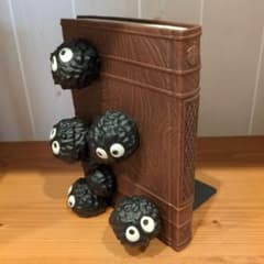 スタジオジブリ ブックエンド まっくろくろすけ - メルカリ