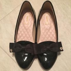 ミシェルマカロン パンプスのサムネイル