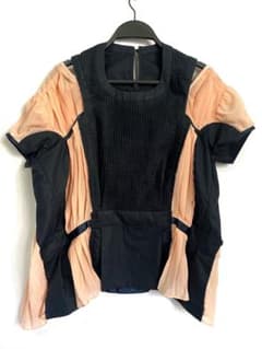 sacai 肩出し半袖 プリーツトップス 16-02064 サイズ1 sacai 肩出し半袖 プリーツトップス 16-02064 サイズ1 - メルカリ