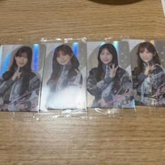 櫻坂46 カード 4種セットのサムネイル