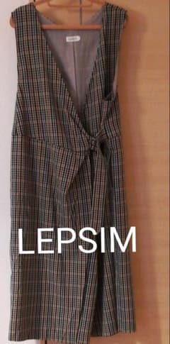 週末お値下げ♡LEPSIMマタニティワンピース風パンツ♡のサムネイル