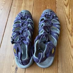 お*ぐ様 KEEN アウトドアサンダル パープルのサムネイル