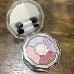 JILLSTUART アイシャドウパレットのサムネイル