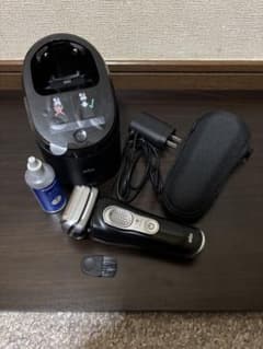 BRAUN Series 9 Wet&Dry 電気シェーバー +付属品セットのサムネイル