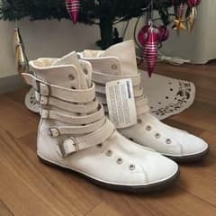 ♡♡『新品‼️！』♡Converse♡コ ンバース マルチ ストラップ ブーツのサムネイル