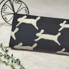 ミナペルホネン 新作 ▪ run run run ▪ ハンドメイド 長財布のサムネイル