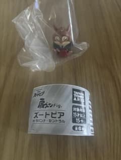 ズートピア 肩ズンFig. レミングのビジネスマン ガチャのサムネイル
