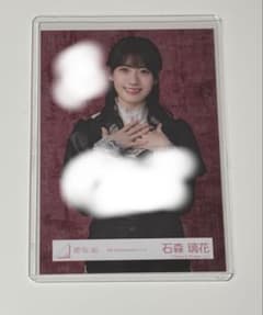 櫻坂46 5thアニラドレス 石森璃花　座り　直筆　サイン入り生写真 石森璃花 櫻坂46 生写真 直筆 サイン 5th Anniversary ドレス - メルカリ