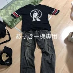 ヒステリックグラマーTシャツ.ジーパンのサムネイル