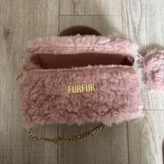 FURFUR 핑크 퍼 숄더백
