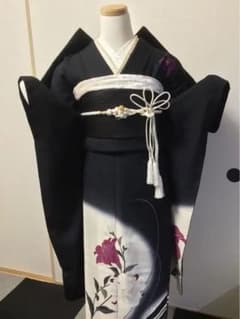 【xjpm'@t.m様　専用】黒　白　牡丹　正絹　豪華　振袖6点セット　成人式のサムネイル