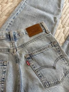 リーバイス Levi's ストレートデニム 24のサムネイル