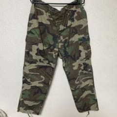 ミリタリーパンツ　カモフラ柄　米軍　古着　ヴィンテージのサムネイル