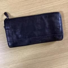 黒のレザー長財布 ジッパー付きのサムネイル