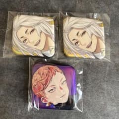 刀剣乱舞 スクエア缶バッジ 3個セット 祝装 小狐丸 岩融のサムネイル
