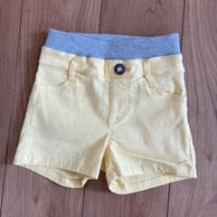 ショートパンツのサムネイル