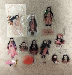 鬼滅の刃 竈門禰豆子 アクリルスタンド まとめ売りのサムネイル