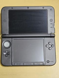 Nintendo 3DS LL 本体 ブラックのサムネイル
