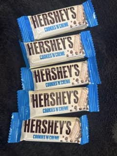 ハーシーズ HERSHEY'S COOKIES 'N' CREME 5本入りのサムネイル