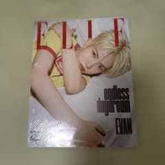 ヒスン EVAN ELLE KOREA Qrsessed BRAND BOOK - メルカリ