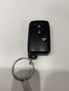 トヨタ純正スマートキー 3ボタンのサムネイル