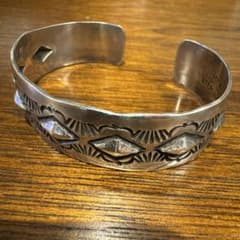 NORA BILLNatuAmerican jewelry bangle