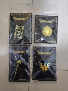 J*a様 ドラゴンクエスト　ピンズ　冒険の書　ちいさなメダル　ロトの剣　ロトの盾 J*a様 ドラゴンクエスト ピンズ 冒険の書 ちいさなメダル ロトの剣