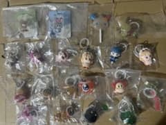 ほ*マ様 めじるしアクセサリー まとめ売り クレヨンしんちゃん サンリオ ズートのサムネイル